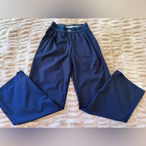 ALO Yoga Navy Wide-Leg Track Pants